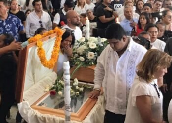 Mayor Alejandro Arcos' wake