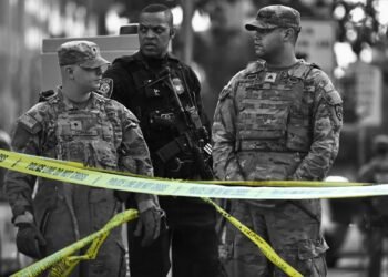 Two national guardsmen shot near White House, both in critical condition