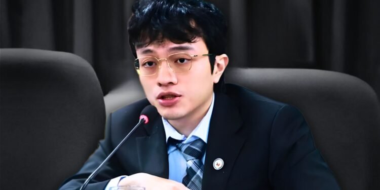 Rep. kiko Barzaga faces criminal complaints over September 21 protest violence