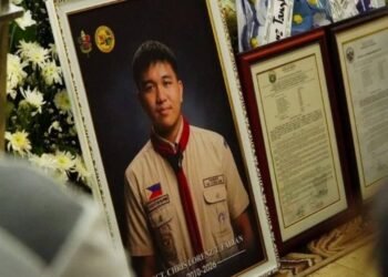 15-year-old Boy Scout who stood between gunfire and classmates in Tacloban shooting immortalized with highest honor