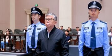 China orders death penalty for official convicted in ₱19.1B corruption case