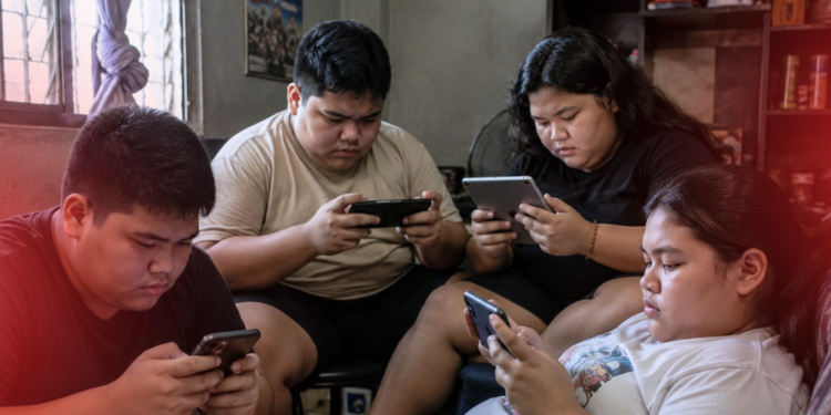 DOST links excessive gadget use to higher obesity, hypertension risk among teens