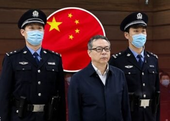 China enforces death sentence against former state finance chief just 24 days after ₱16.29-billion bribery conviction