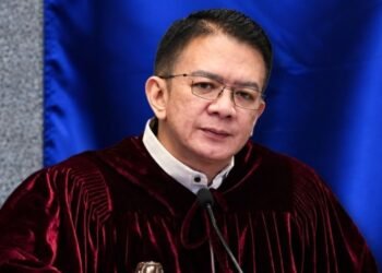 Escudero draws hard line on counsel’s conduct after ‘many, many’ violations of impeachment trial rules