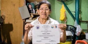 69-year-old Lola returns to school after decades, now a 3rd-year AB Journalism student pursuing her dream