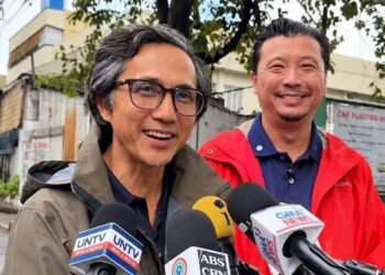 ‘Hindi Totoo Yan’: DPWH Chief Vince Dizon Quashes Rumors of Return as Transportation Secretary